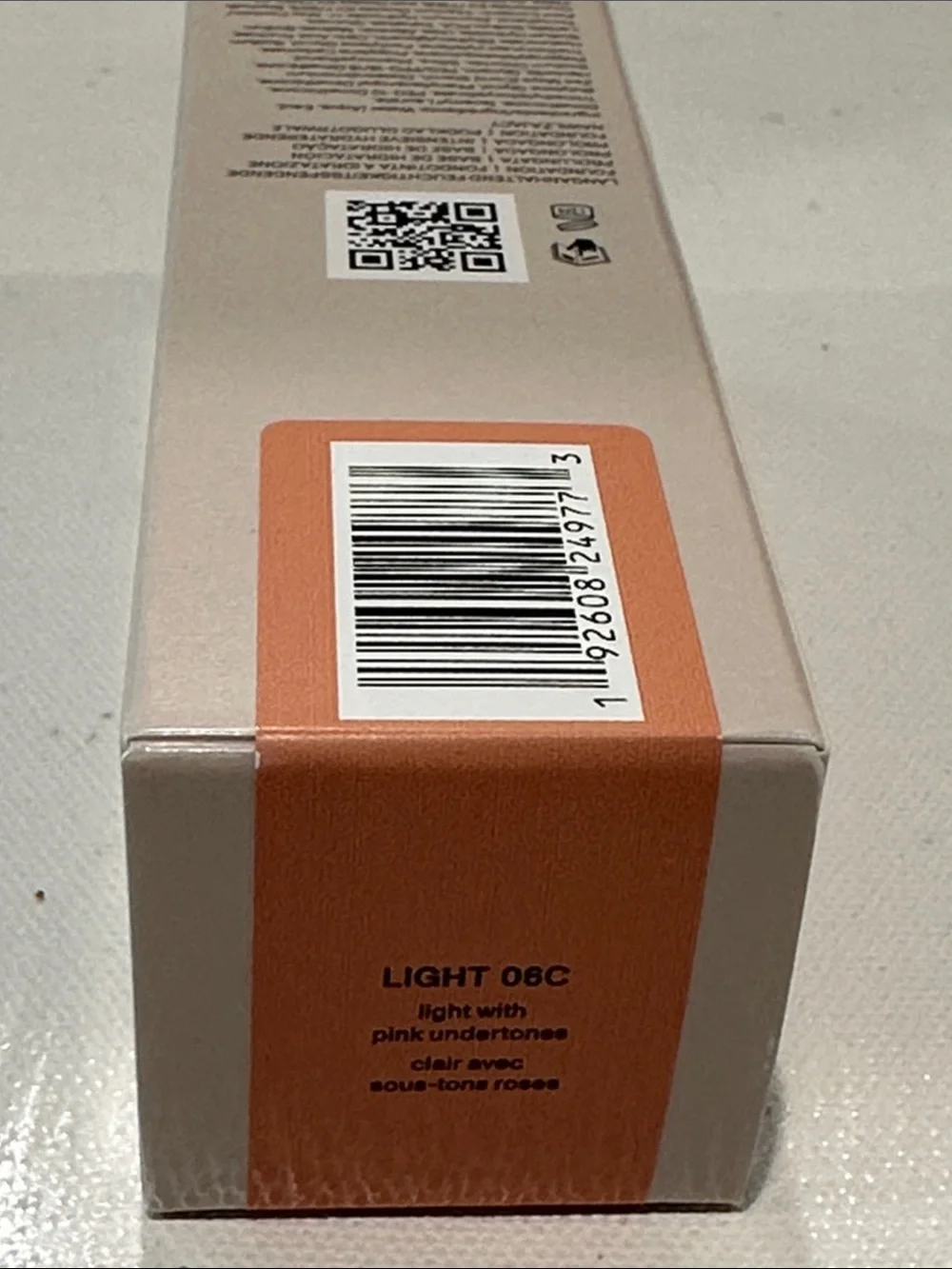 Morphe Lightform Extended Hydration Foundation Light with Pink Undertones.